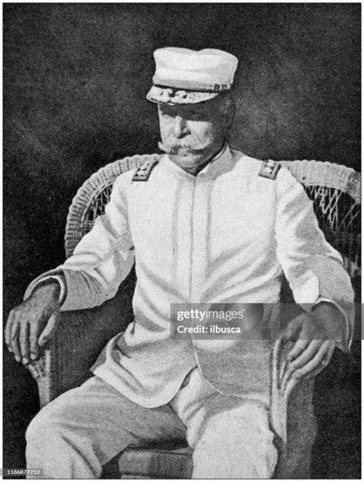 Admiral Dewey Larry