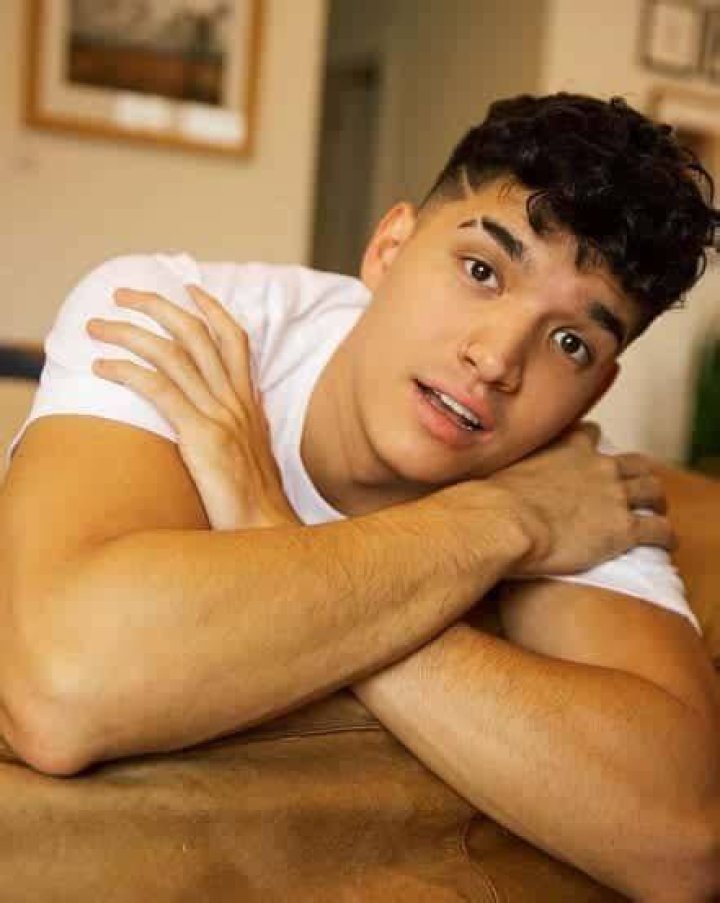 Alex Wassabi