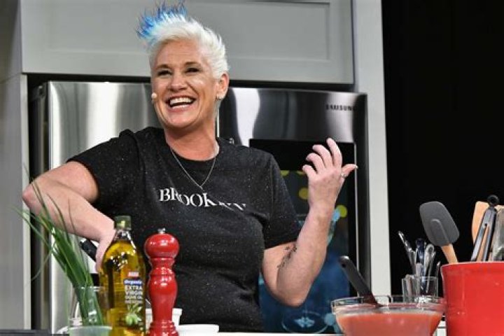 Anne Burrell