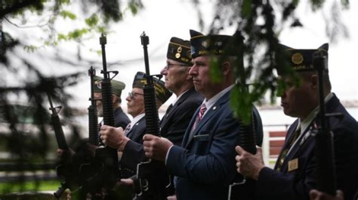 Dunkirk veterans remembering the fallen soldiers