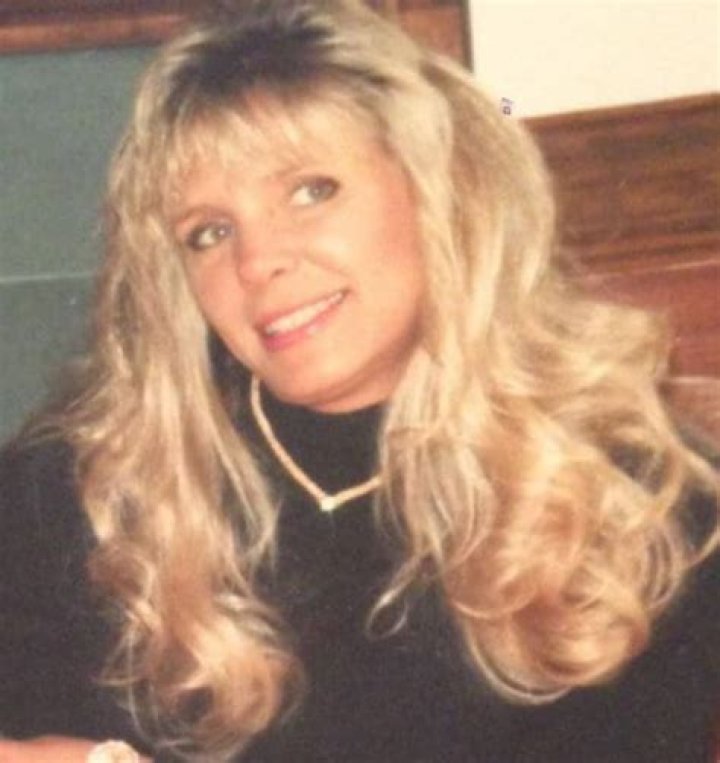 Elizabeth Flair