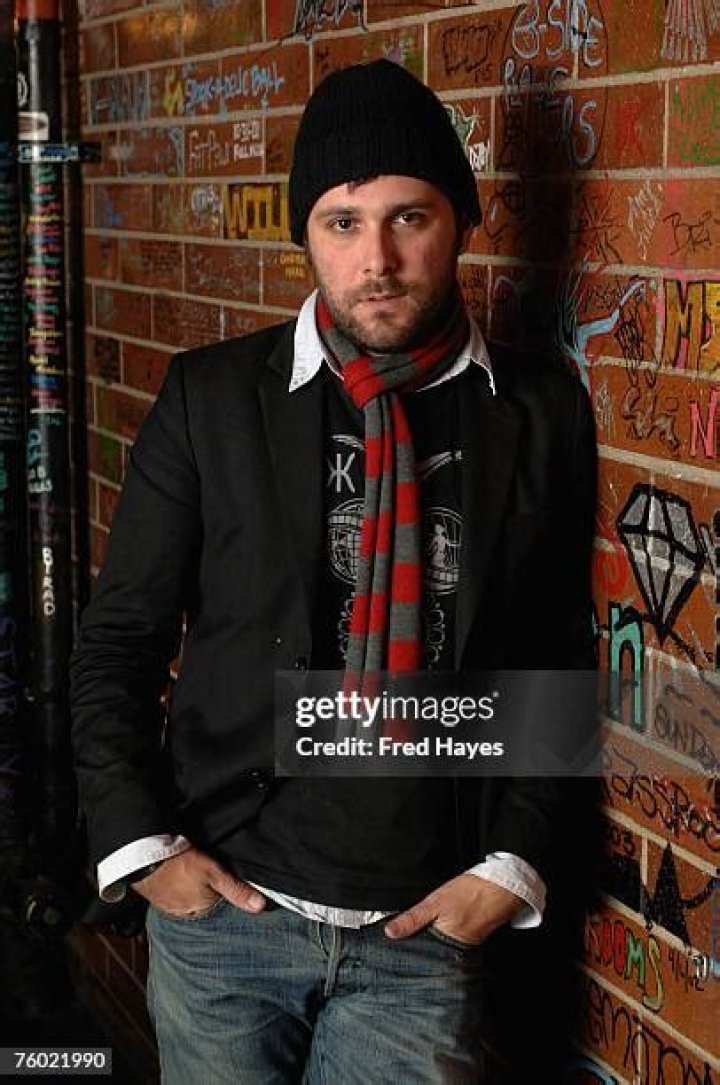 Greg Laswell