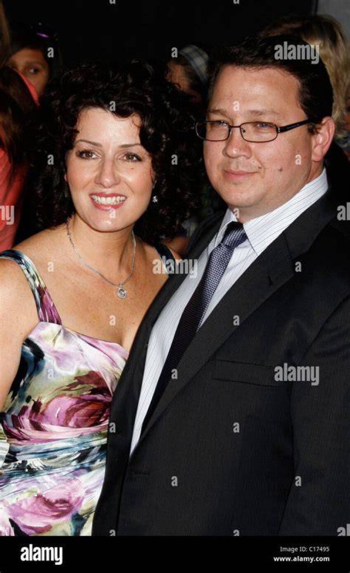 Kevin Jonas Sr., Denise Jonas's Husband