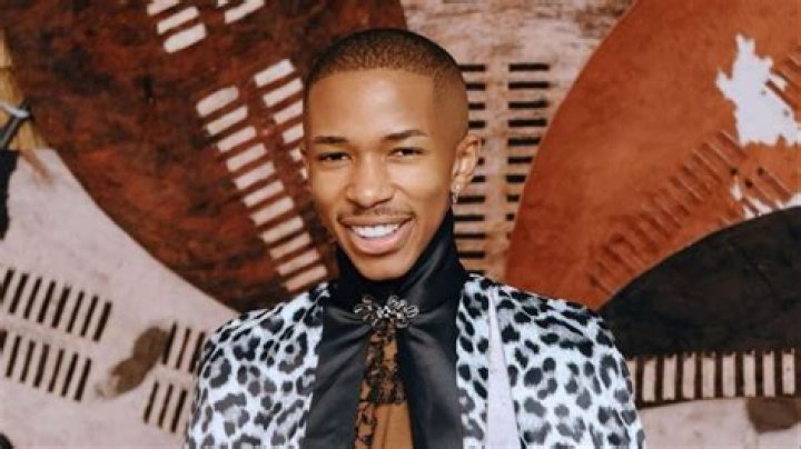 Lasizwe Dambuza