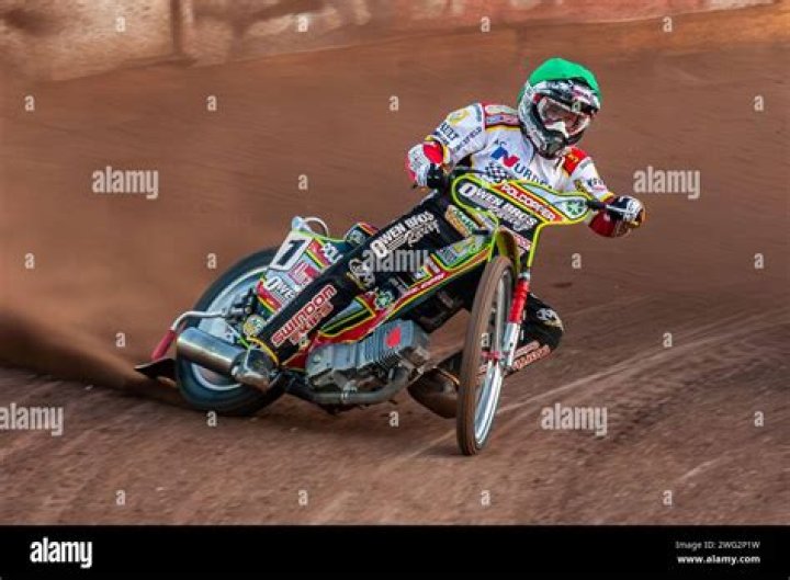 Leigh Adams