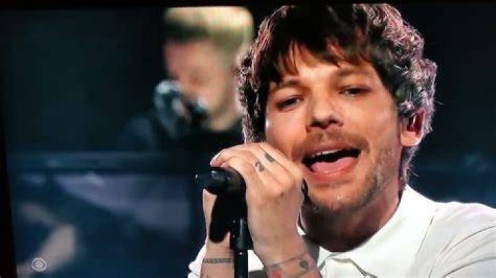 louis tomlinson sing