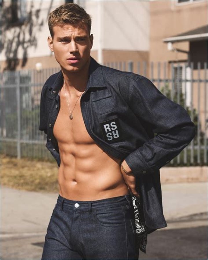 Matthew Noszka