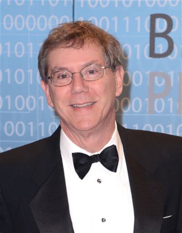 Robert PG - Net Worth, Age, Height, Birthday, Bio, Wiki!