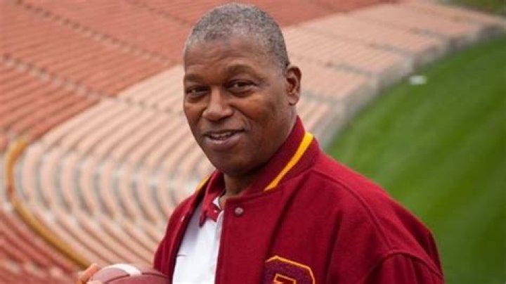 Sam Cunningham Net Worth, Age, Height, Bio, Birthday, Wiki!