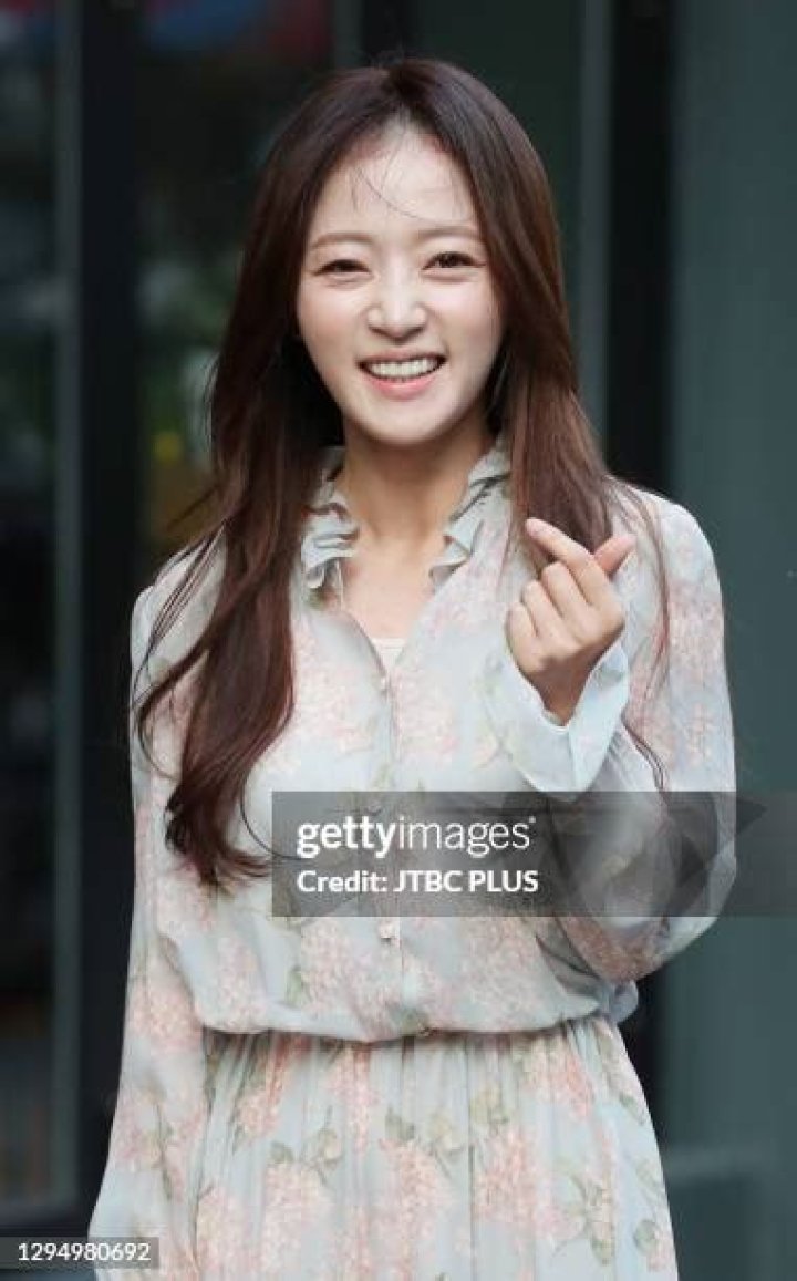 Song Ha-Yoon