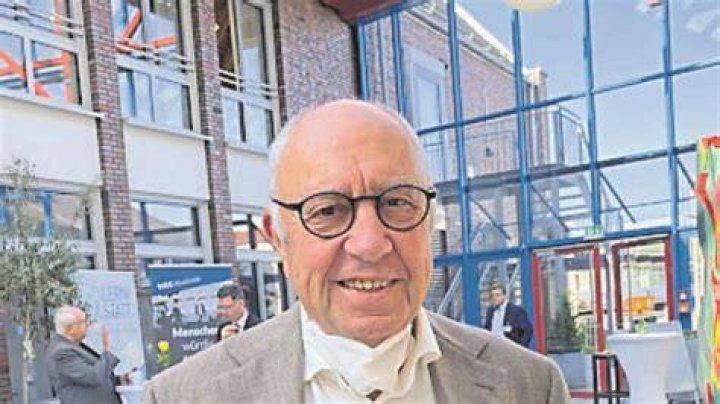 Wolfgang Gutberlet Fortune