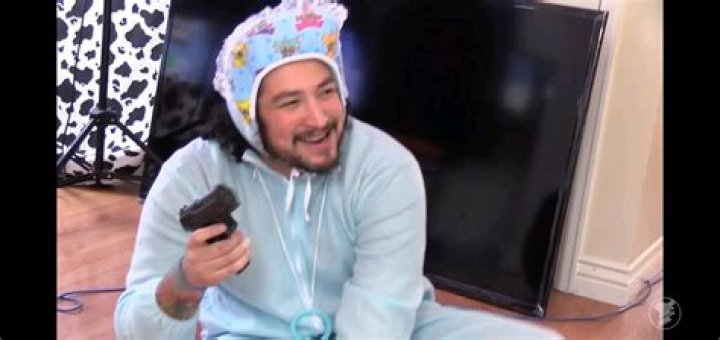 YouTuber 101: Cow Chop 2